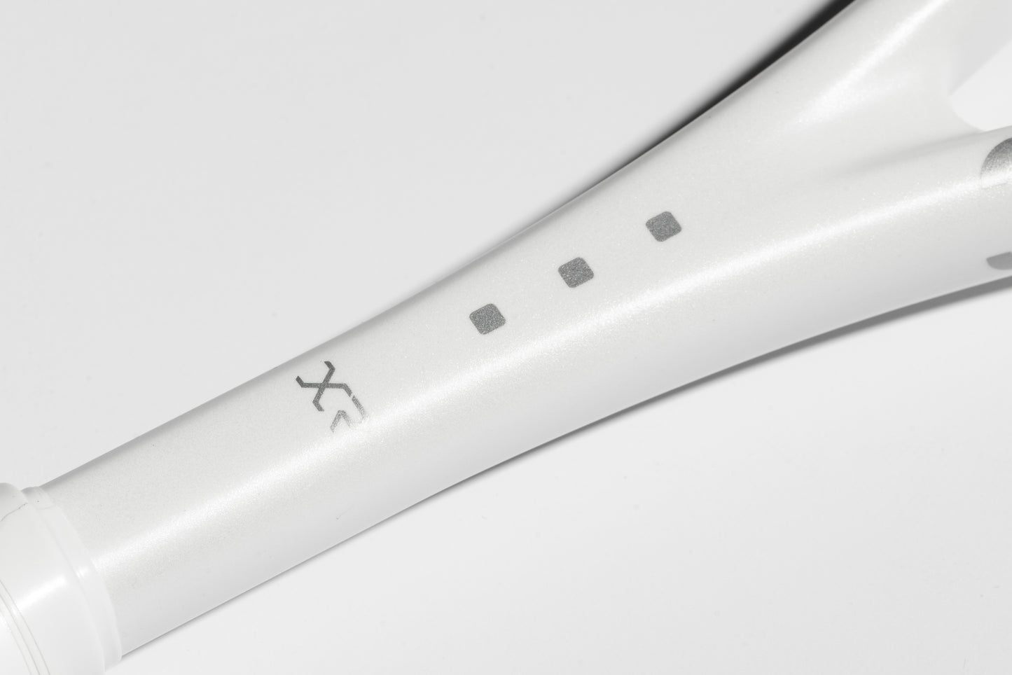 305SQUASH ProCell™ XR120 Squash Racket